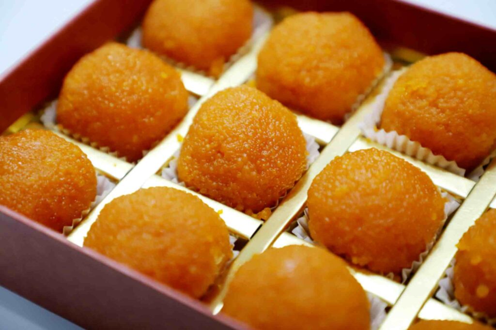 motichoor ladoo