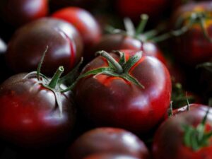 tomato peeling