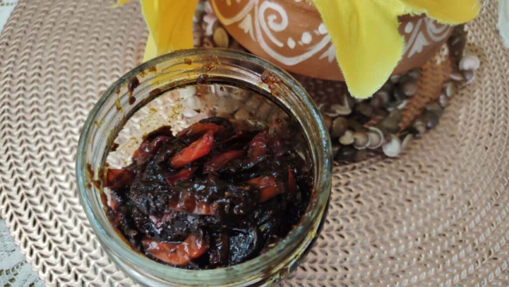 green chili pickle